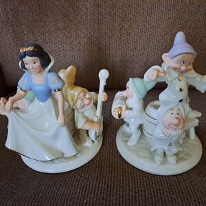 Disney Lenox Large 7" Tall 2002 Snow White & Seven Dwarfs candlesticks